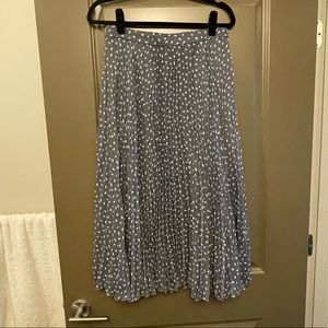 Abercrombie and Fitch Pleated MIDI-Skirt